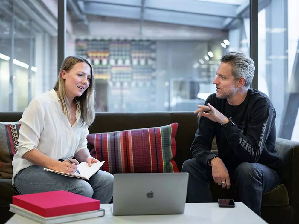 linkedin sales solutions 1A8yP 5msac unsplash